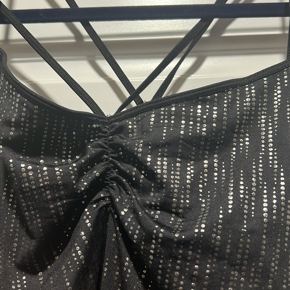 NWT Black Strappy Women's Top Size L - Picture 2 of 4